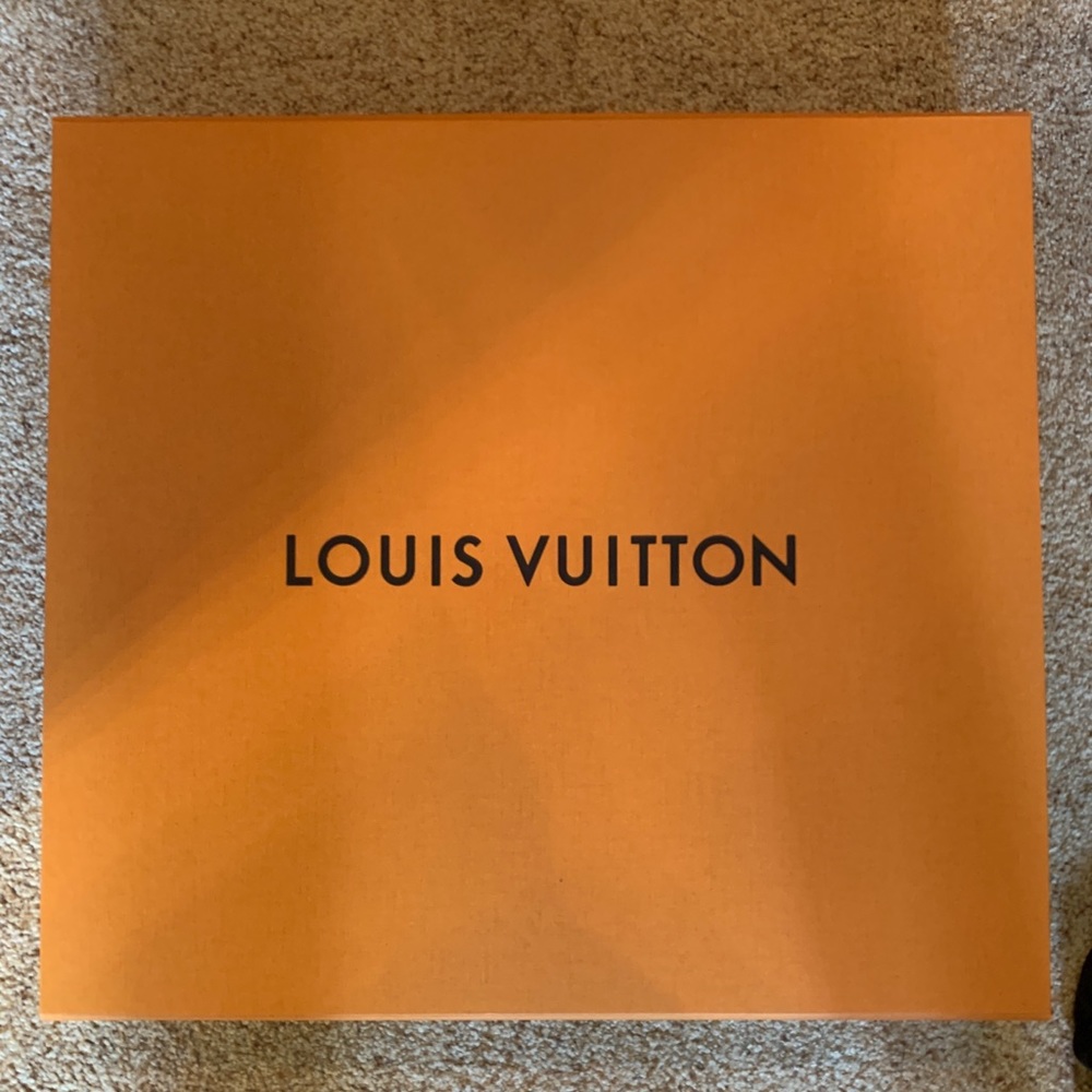 louis vuitton big box!!